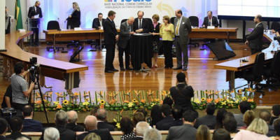 De acordo com as novas diretrizes, a graduação em Direito, por exemplo, segue com duração de cinco anos e cria três disciplinas obrigatórias (Foto: Luis Fortes/MEC)