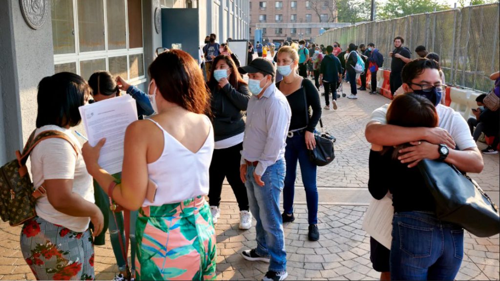 O ensino presencial está de volta em Nova York. Crédito: Chalkbeat.