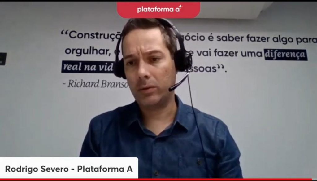 No último dia de EAD Talks, Rodrigo Severo apresentou as principais tendências para o ensino superior em 2022. Crédito: Reprodução.